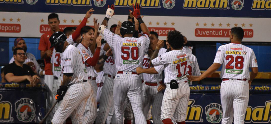 Prensa Tigres de Aragua - José Ramón González