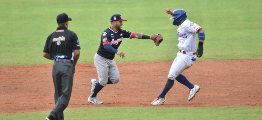 Prensa Tigres de Aragua - José Ramón González