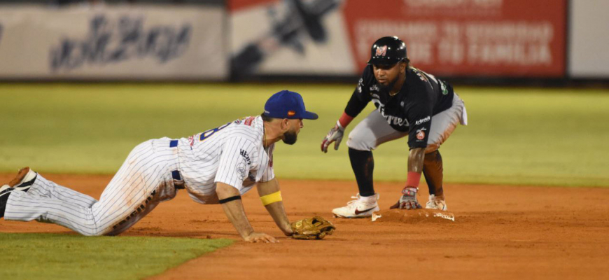 Prensa Tigres de Aragua - José Ramón González 