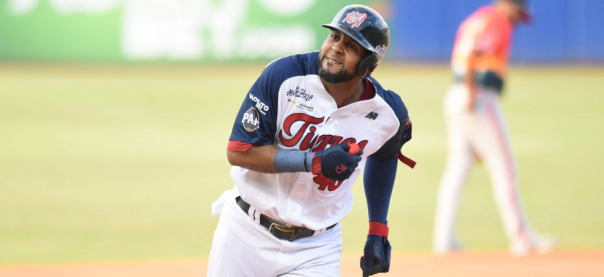 Prensa Tigres de Aragua - José Ramón González