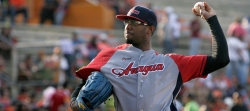 Robert Zarate y Tigres no pudieron ante las Águilas
