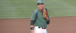 Renato Nuñez 5to mejor prospecto de Oakland
