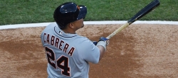 Cabrera detonó el 489 en victoria de Detroit