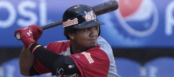 Teodoro firmó contrato con el Rockford Aviators