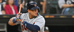 Miguel Cabrera empata Molitor y Waner