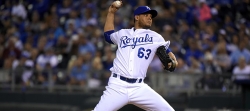 Kansas City vuelve a bajar a las menores a Yohan Pino