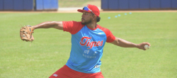 Daniel Juárez ansioso por debutar con Tigres en el béisbol venezolano