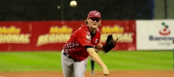 Tigres es vapuleado por los Tiburones